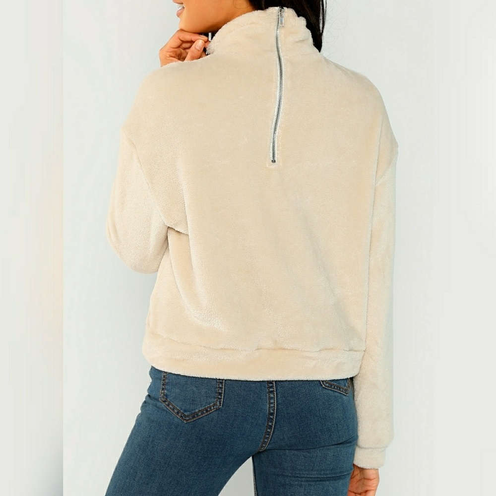 🌿LAST ONE🌿 | High Neck Faux Fur Pullover - Picture 2 of 5